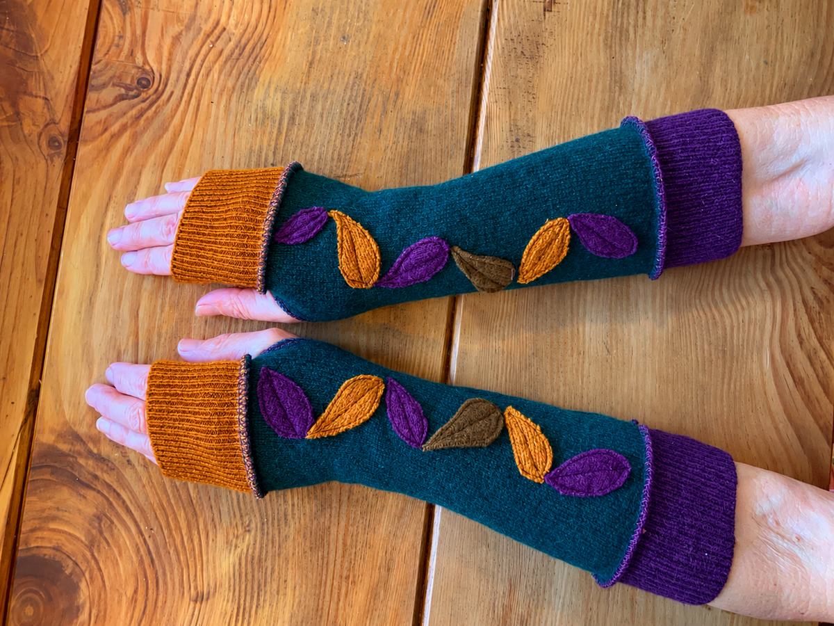 Pixie Style Wristwarmers by Stewed Fairy