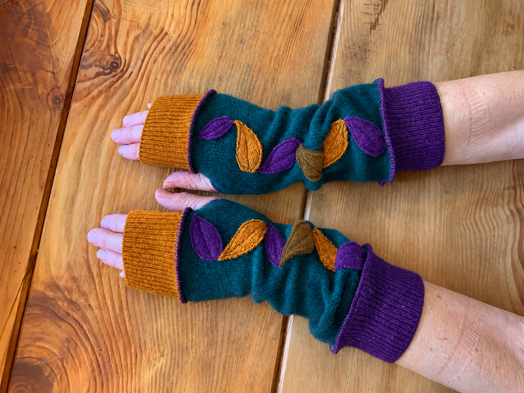 Pixie Style Wristwarmers by Stewed Fairy