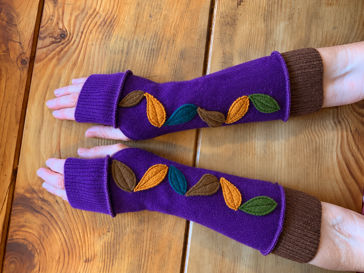 Pixie Style Wristwarmers by Stewed Fairy